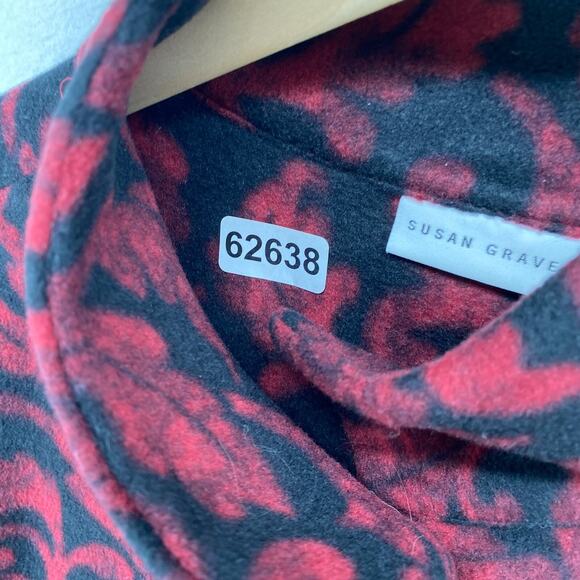 SUSAN GRAVER Jacket M Baroque Floral Fleece Blazer Button Front Red Black - Picture 14 of 14
